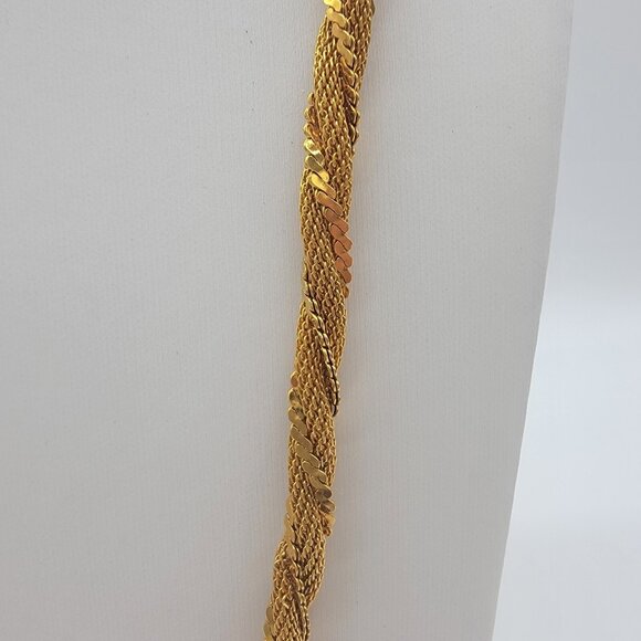 Vintage‎ Twist Necklace Yellow Gold Tone 22 in. - Picture 2 of 4